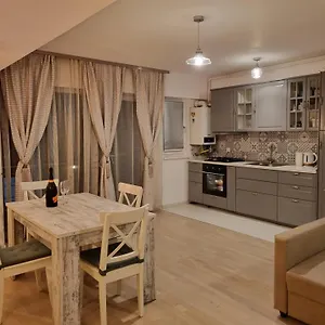 park-residence-2-bedroom-apartment-bucharest.bucharesthotelsnow.com/