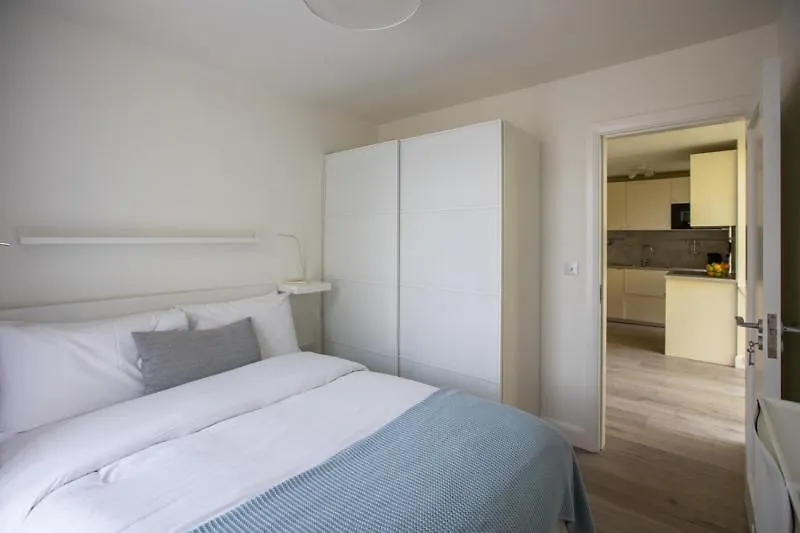 Grand Canal District Apartments Dublin 0*,
