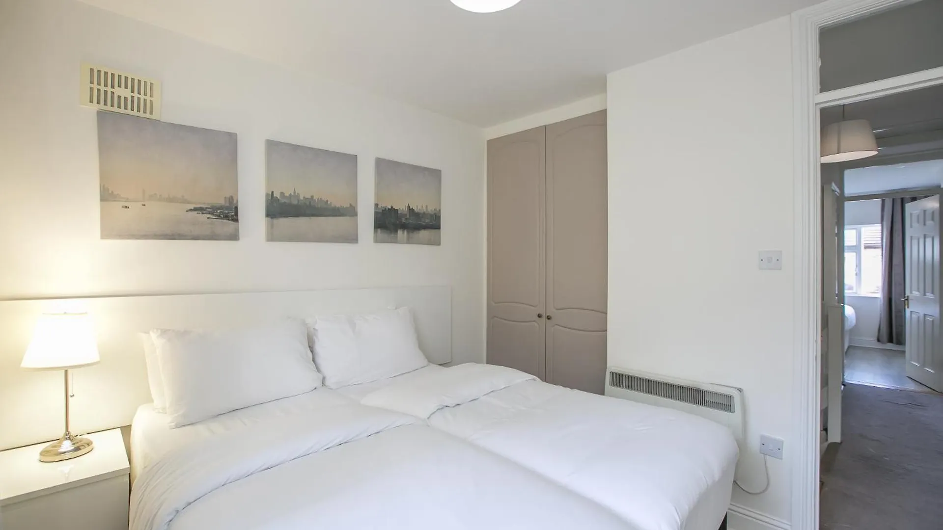 Grand Canal District Apartments 都柏林