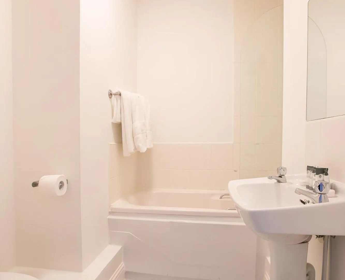 Grand Canal District Apartments Dublin 0*,